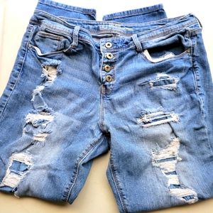 Distress Jeans
